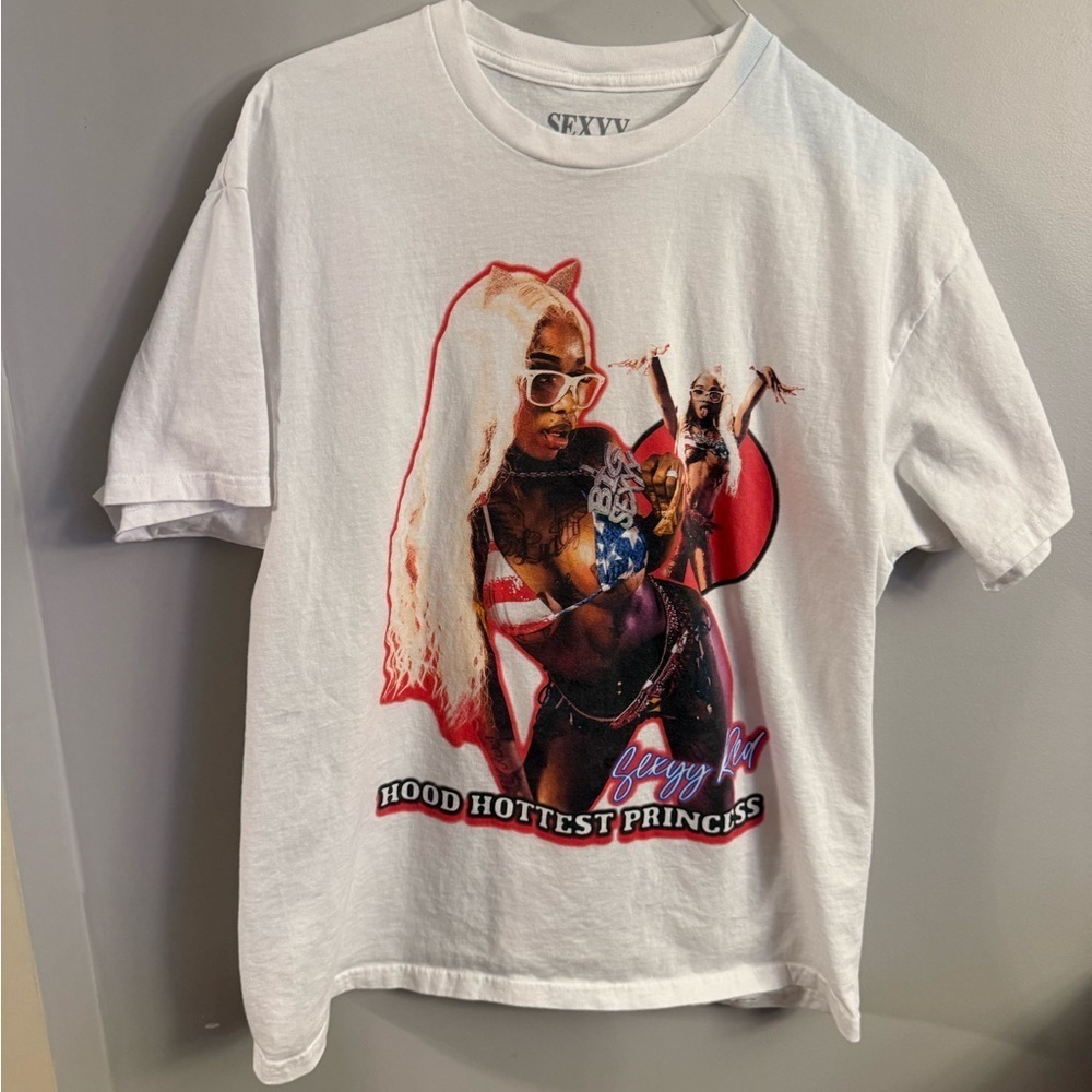 Sexyy Red Graphic T-Shirt | “Hood Hottest Princess” Tee